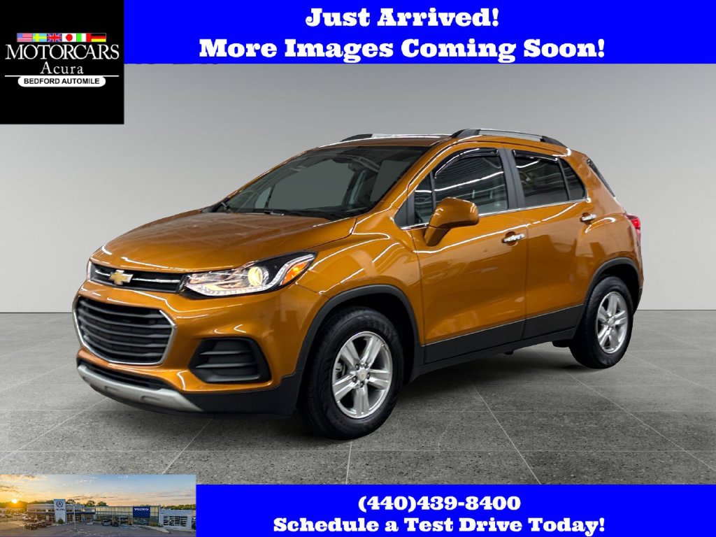 Used 2017 Chevrolet Trax LT w/ Sun & Sound Package FWD image 7