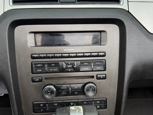 Used 2010 Ford Mustang Premium image 16