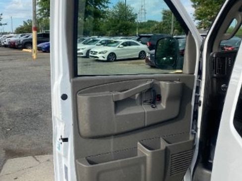 Used 2023 Chevrolet Express 3500 LS RWD image 14