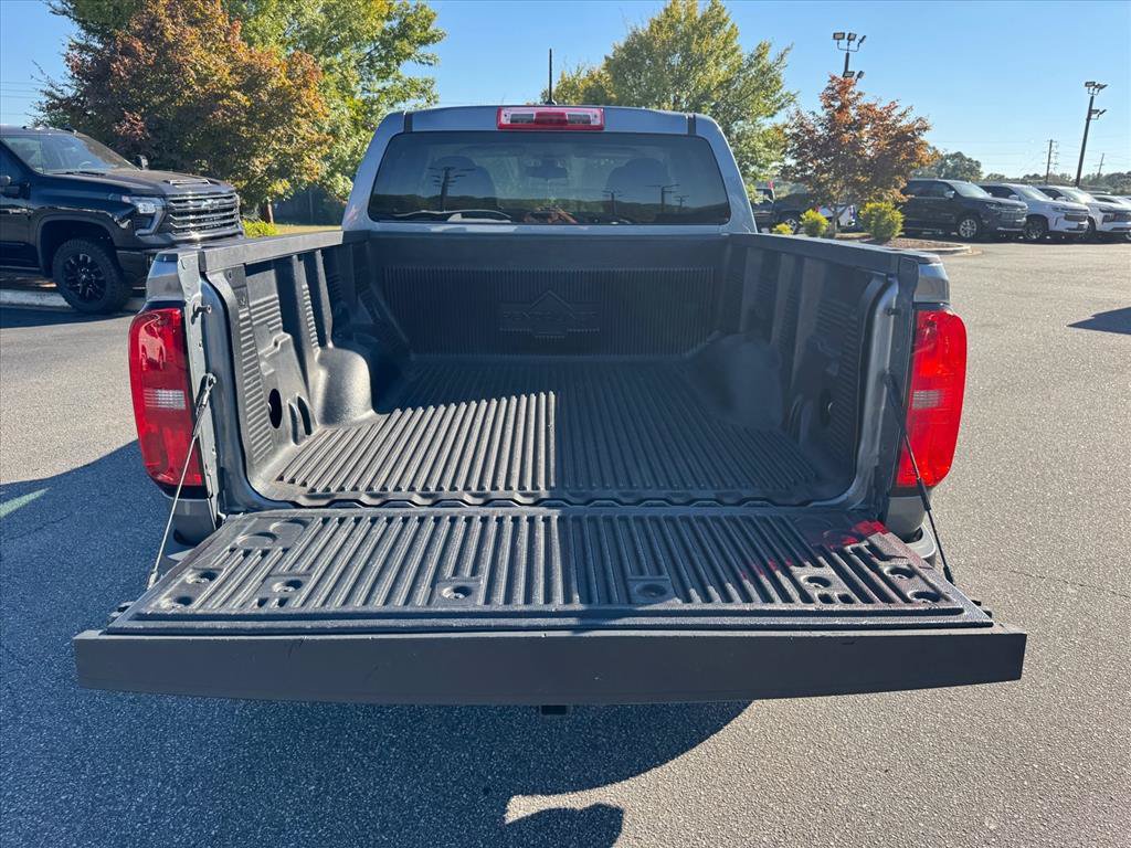 Used 2020 Chevrolet Colorado W/T RWD image 10
