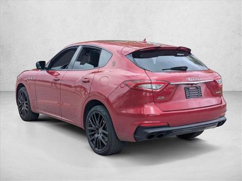 Used 2020 Maserati Levante S GranSport image 7
