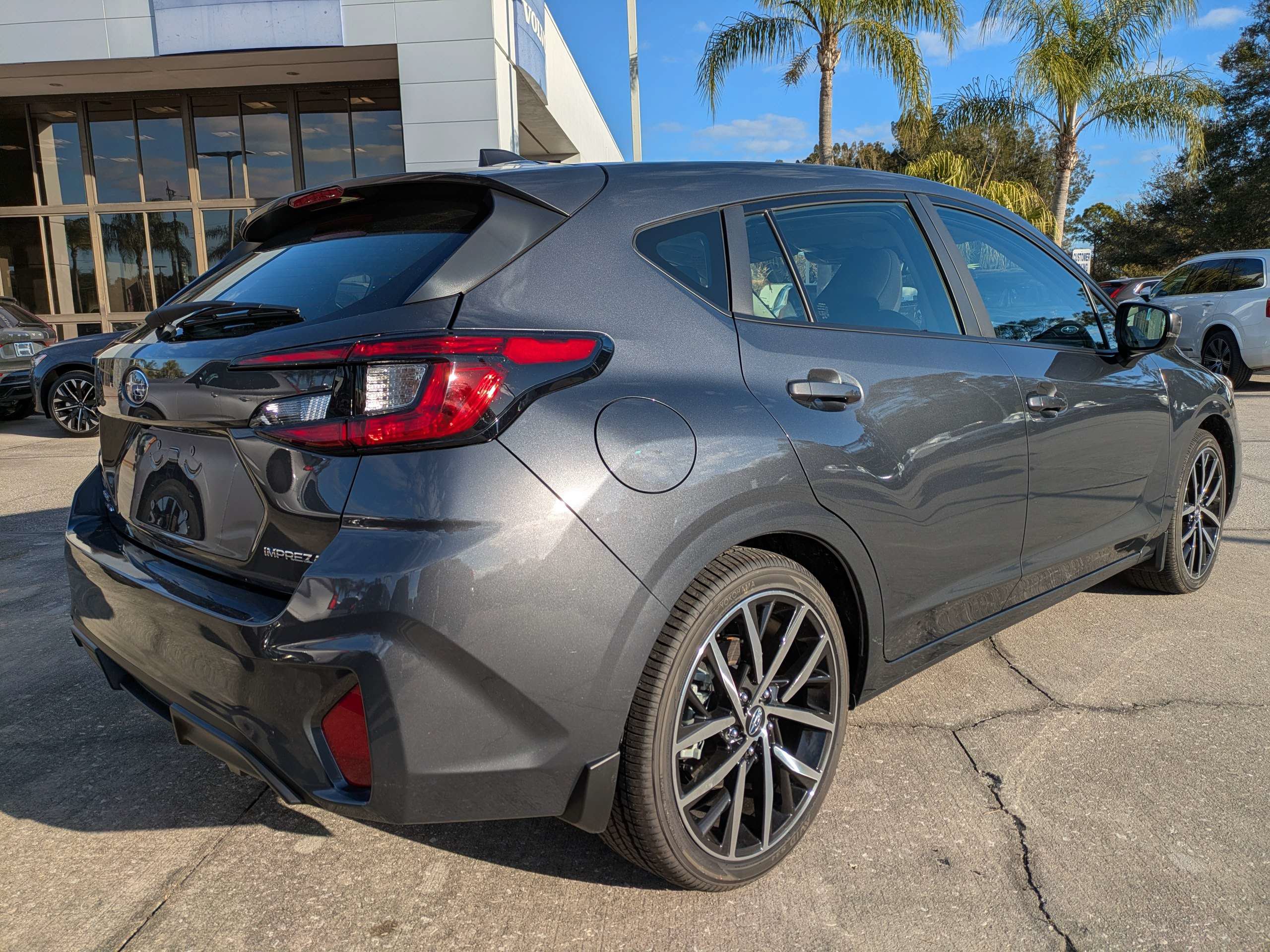 Used 2025 Subaru Impreza 2.0i Sport AWD/4WD image 4