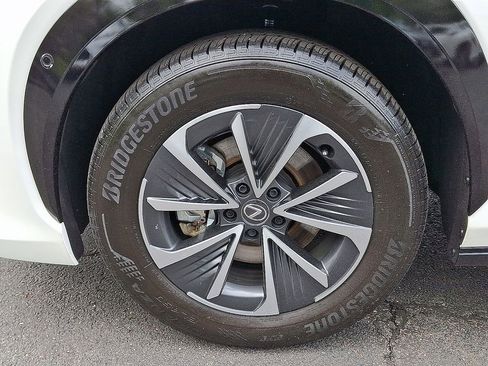 Used 2024 Lexus RZ 450e Premium w/ Technology Package AWD/4WD image 25