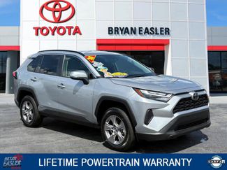Used 2025 Toyota RAV4 XLE AWD/4WD video 1