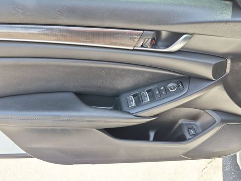 Used 2021 Honda Accord Sport image 25