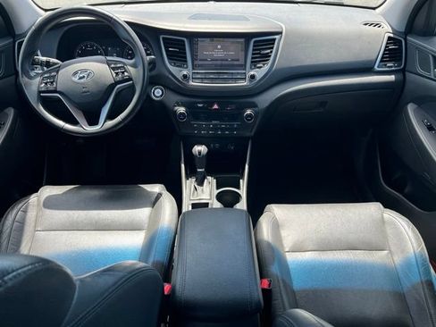 Used 2018 Hyundai Tucson SEL Plus w/ Cargo Package AWD/4WD image 14