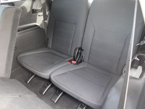 Used 2018 Kia Sorento AWD image 11