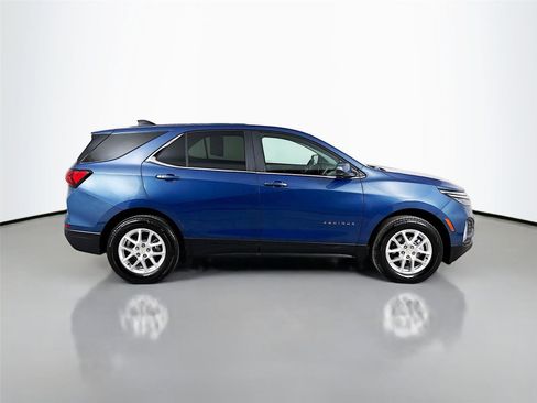 Used 2024 Chevrolet Equinox LT image 9