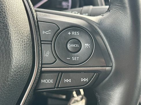 Used 2024 Toyota Camry SE image 37