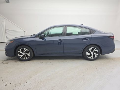 Used 2025 Subaru Legacy Premium image 7