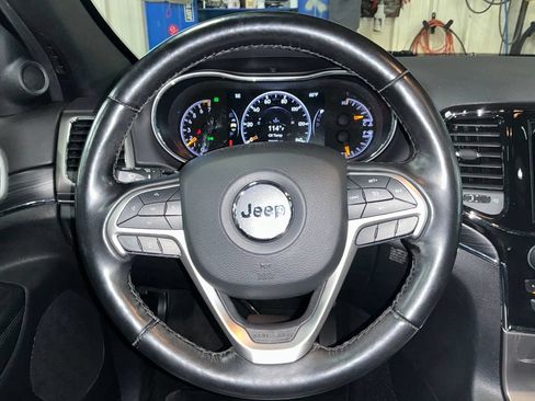 Used 2022 Jeep Grand Cherokee Limited AWD/4WD image 20