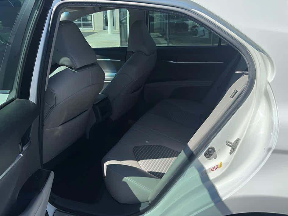 Used 2018 Toyota Camry SE w/ Protection Package (Q2) FWD image 21