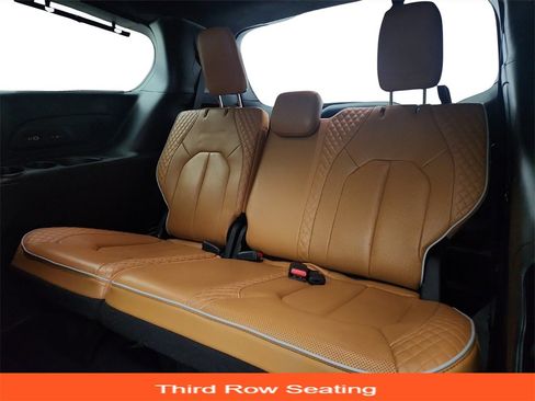 Used 2022 Chrysler Pacifica Pinnacle image 27