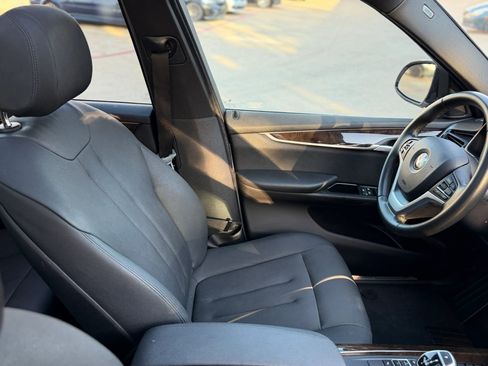 Used 2018 BMW X5 sDrive35i image 11