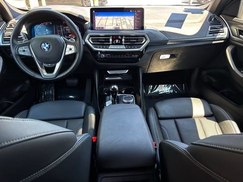 Used 2025 BMW X4 xDrive30i w/ Premium Package AWD/4WD image 12