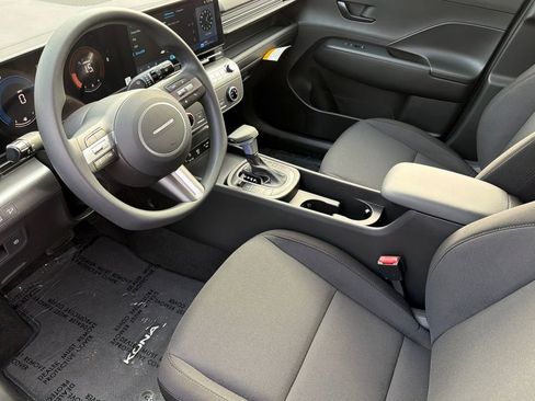 New 2026 Hyundai Kona SE AWD/4WD image 8