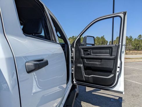 Used 2024 RAM 2500 Tradesman w/ Chrome Appearance Group AWD/4WD image 49