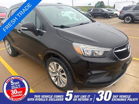 Used 2017 Buick Encore Preferred FWD image 1