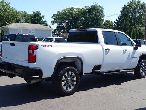 Used 2025 Chevrolet Silverado 2500 Custom w/ Custom Value Package AWD/4WD image 3
