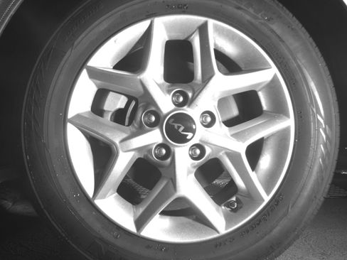 Used 2025 Kia Soul LX w/ LX Technology Package FWD image 19