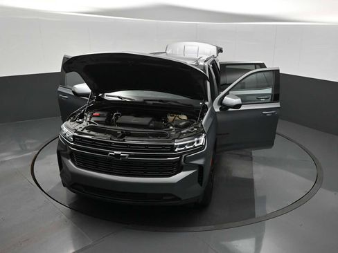 Used 2021 Chevrolet Tahoe RST AWD/4WD image 37