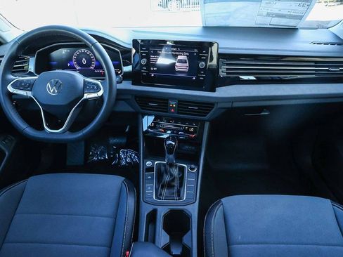 New 2026 Volkswagen Jetta SE image 18