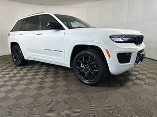 Used 2023 Jeep Grand Cherokee 30th Anniversary video 2