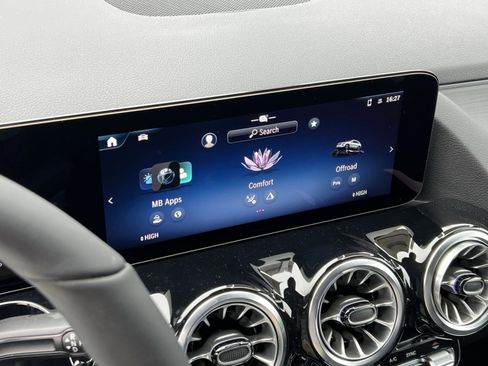 New 2026 Mercedes-Benz GLA 250 4MATIC image 18