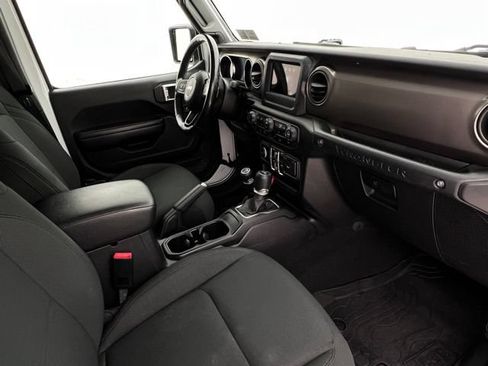 Used 2020 Jeep Wrangler Unlimited Sport AWD/4WD image 14
