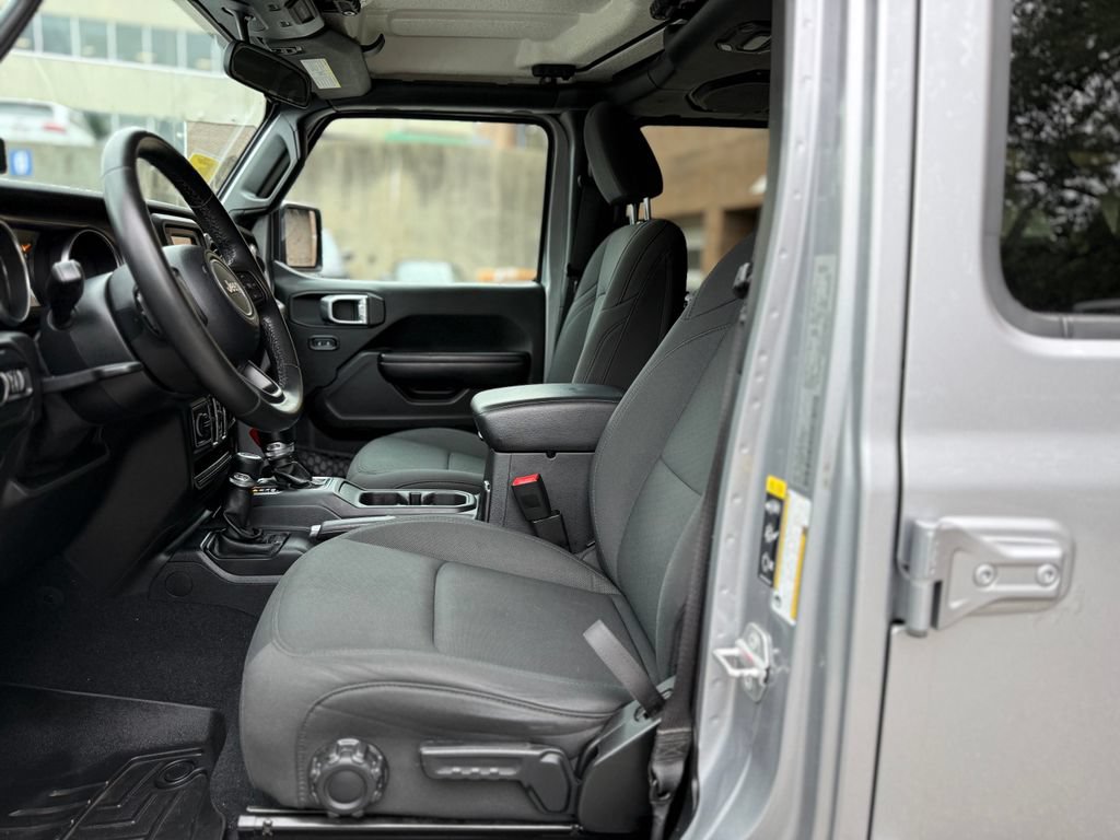Used 2020 Jeep Wrangler Unlimited Sport S AWD/4WD image 11