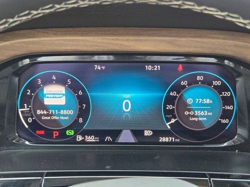 Used 2025 Volkswagen Atlas SE FWD image 16