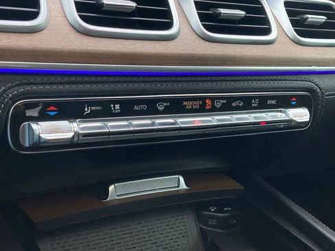Used 2021 Mercedes-Benz GLE 350 image 25