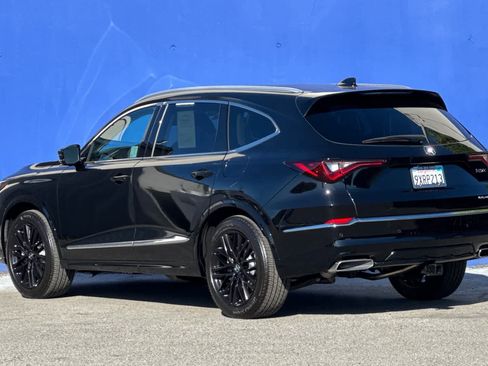 Certified 2026 Acura MDX SH-AWD w/ Advance Package image 5