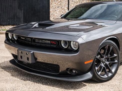 Used 2020 Dodge Challenger R/T Scat Pack w/ Plus Package RWD image 24