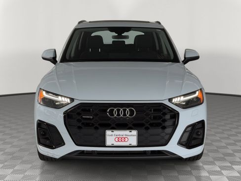 Used 2023 Audi Q5 e Prestige AWD/4WD image 6