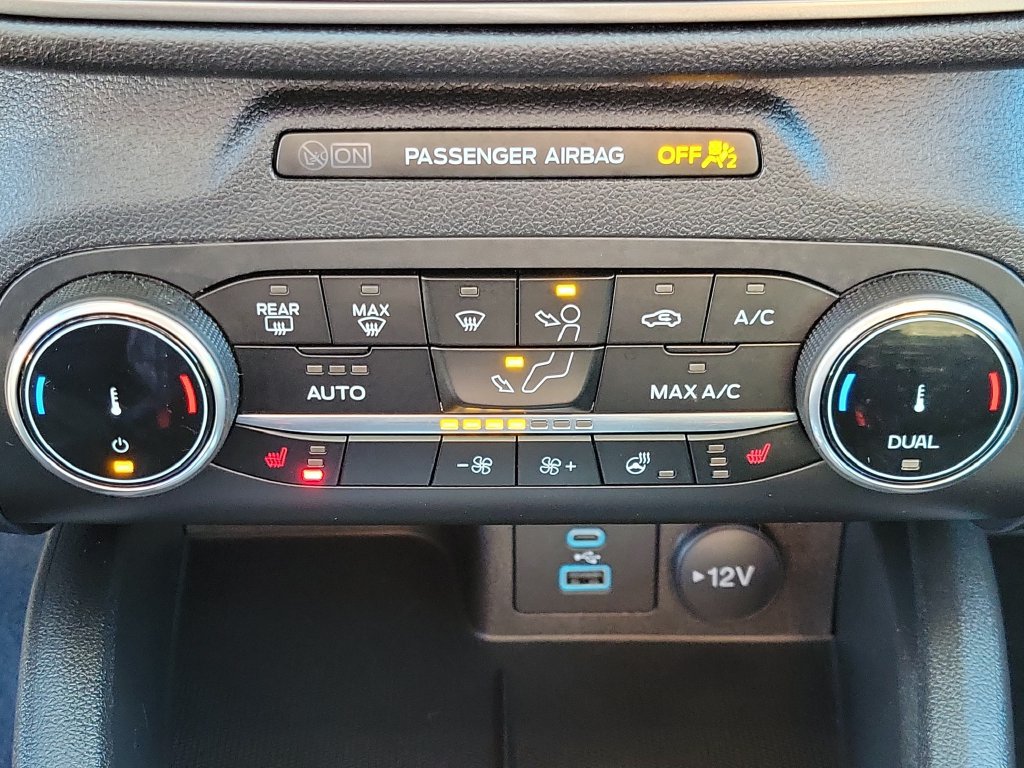 Used 2023 Ford Escape Active AWD/4WD image 30