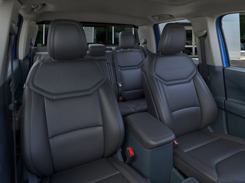 New 2026 Ford Maverick Lariat w/ Black Appearance Package image 10