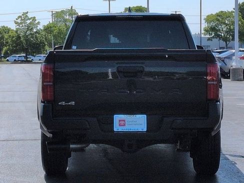 Certified 2025 Toyota Tacoma SR AWD/4WD image 6