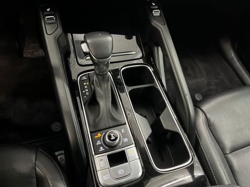 Certified 2023 Kia Telluride S AWD/4WD image 17