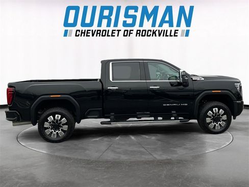 Used 2025 GMC Sierra 2500 Denali image 7