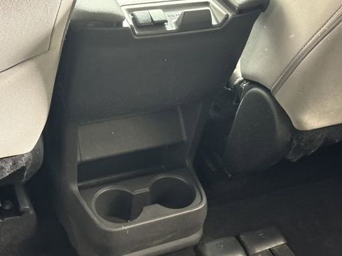 Used 2023 Toyota Sienna LE AWD/4WD image 23