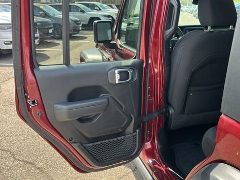 Used 2021 Jeep Wrangler Unlimited Sport image 20