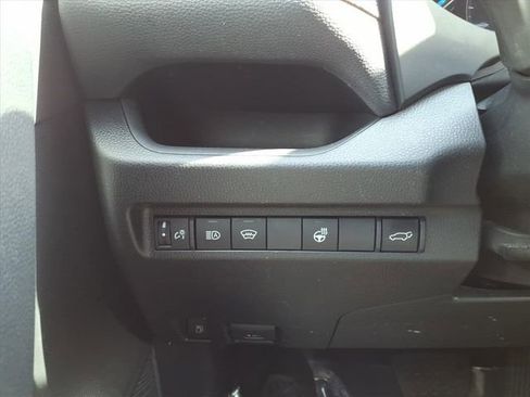 Certified 2023 Toyota RAV4 SE w/ Convenience Package image 20