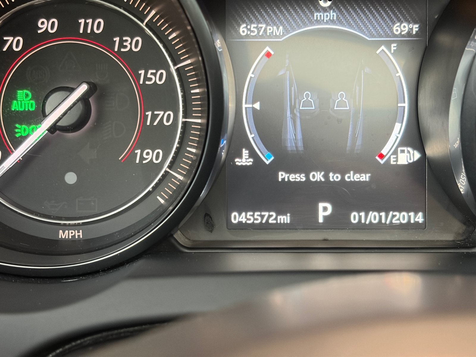 Used 2017 Jaguar F-TYPE Coupe RWD image 11