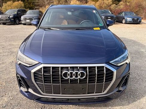 Certified 2025 Audi Q3 2.0T Premium Plus AWD/4WD image 2