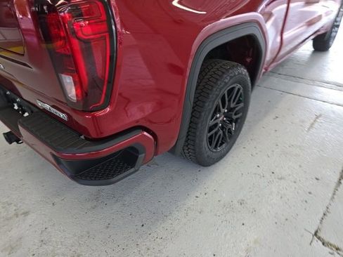 New 2024 GMC Sierra 1500 Elevation image 10