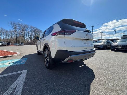 Used 2023 Nissan Rogue SL image 16