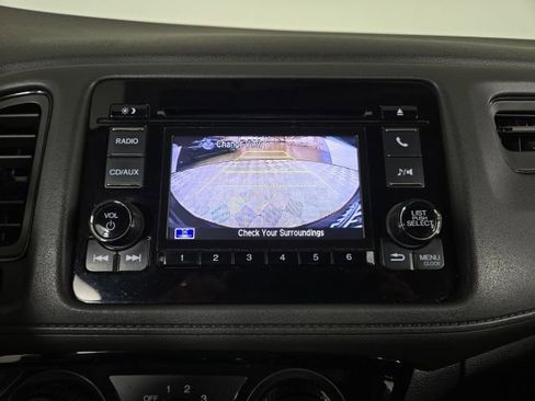 Used 2017 Honda HR-V LX image 23