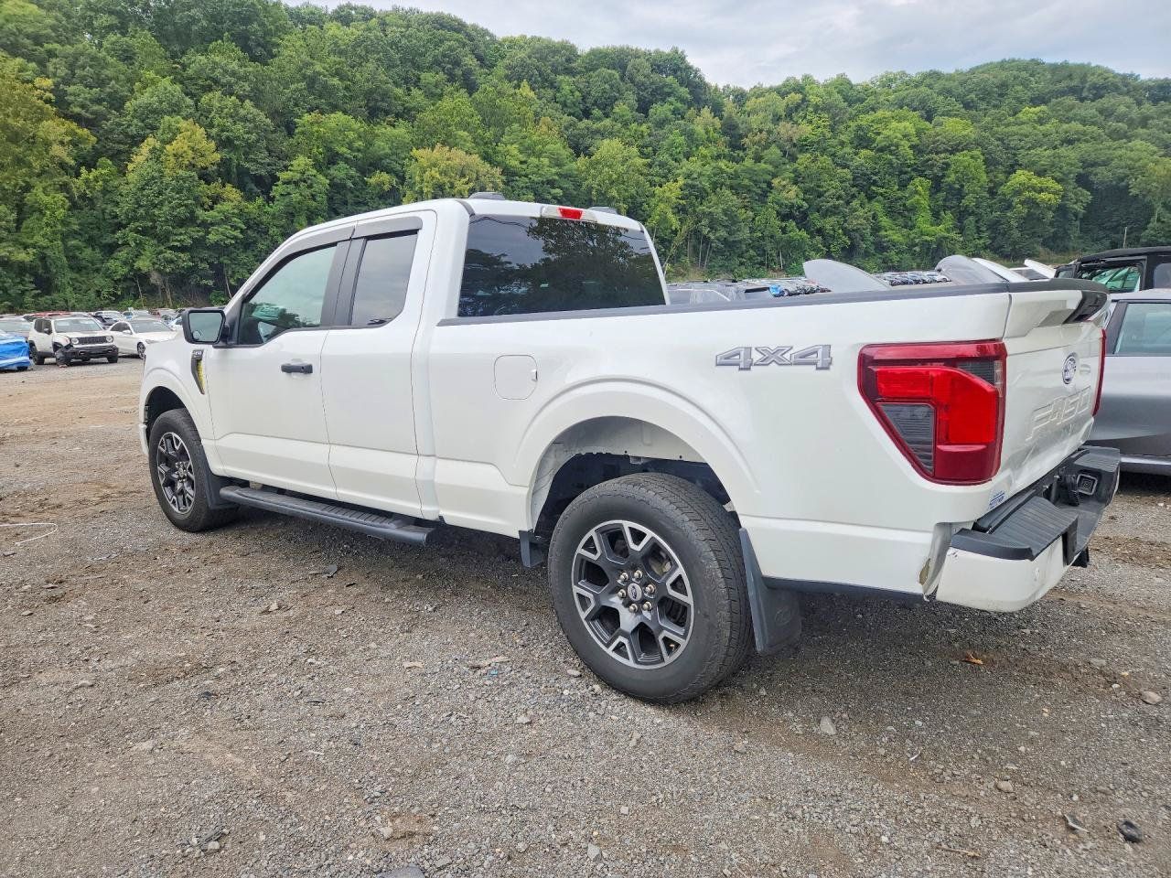 Used 2024 Ford F150 STX AWD/4WD image 3