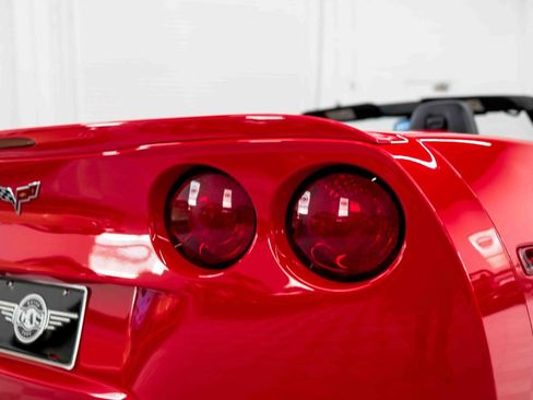 Used 2012 Chevrolet Corvette Grand Sport w/ 4LT Preferred Equipment Group image 24